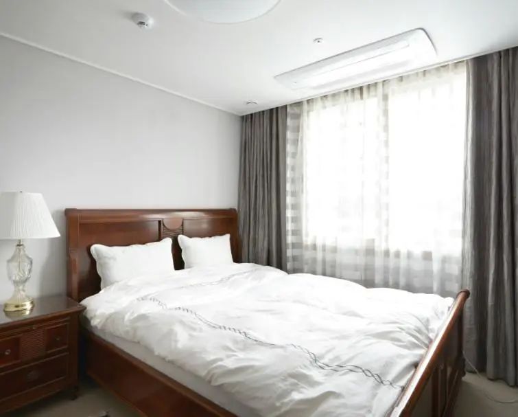 105㎡韓系風(fēng)，開(kāi)放式客餐廚空間，全屋打柜子布局，讓你一眼心動(dòng)